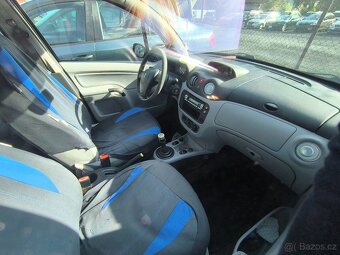 Prodám citroen c3 - 7