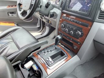 Jeep Grand Cherokee - 7
