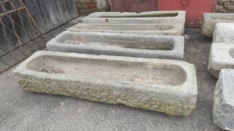 Stará kamenná koryta, žlaby, koryto, žlab, 40 ks - 7