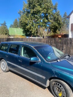 Volvo v70 2.4t manuál - 7