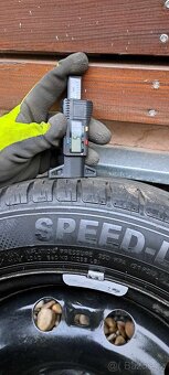 4ks Letní kola a pneu XL Continental+Semperit 185x60x15 - 7