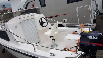 Kajutová loď s motorem bez potřeby VMP - 7