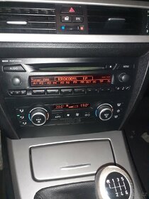 Bmw e90 320i - 7