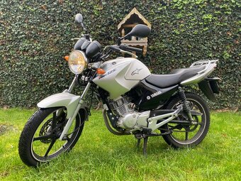 Yamaha YBR 125 2012 - 7