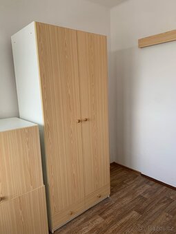 Prodám šatní skříně - 7