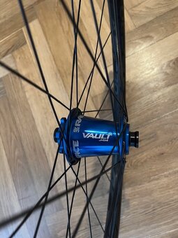 Kola na Race Face komponentech, 29 palců (černé ventilky) - 7
