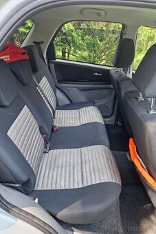 prodám SUZUKI SX4 1,6 4WD 2009 naj 167 tis. km - 7