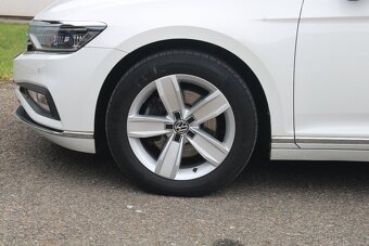 VW Passat Kombi 2.0TDi 140kW DSG Elegance 02/2020+LED+Kamera - 7