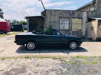 Prodám BMW E30 Cabrio - 7