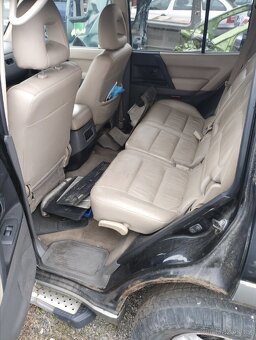 Pajero díly - 7