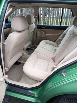 VW Golf 1,4 16V Nová STK - 7