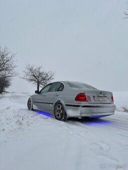 BMW E46 320i 110 kw - 7