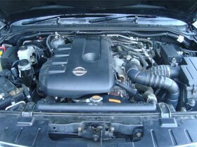 nissan pathfinder 2,5 dci Díly ,ram PRAHA - 7
