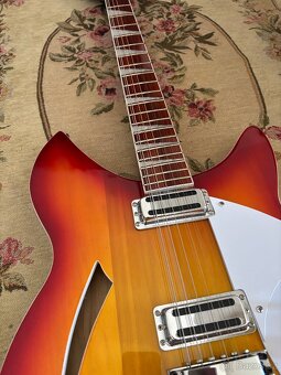 Elektricka gitara - 7