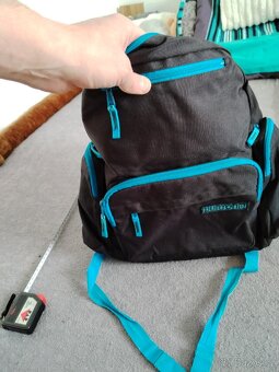 Nový batoh Burton - 7