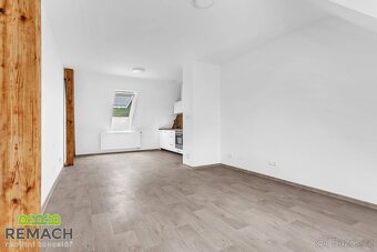 Pronájem, Byty 1+kk, 35 m2 - Uherské Hradiště - Mařatice - 7