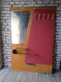 Vesakova stena, Holesov, Volak - 7