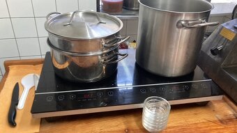 Prodám kompletní vybavení restaurační kuchyně - 7