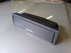 BMW E46 radio CD + 1DIN ramecek + Dension USB/3,5 Aux - 7