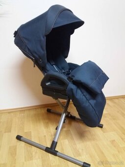 Kočárek INGLESINA Quad se zimní výbavou - 7