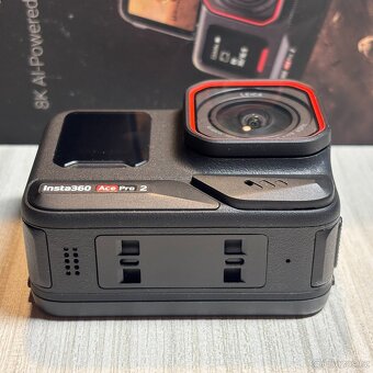 Insta360 Ace Pro 2 + příslušenství - 7