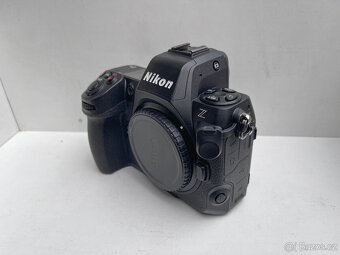 Nikon Z8 - 7