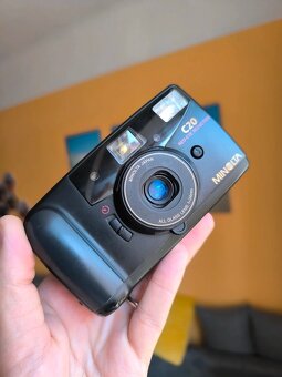 Minolta C20 Analogový kompaktní fotoaparát na kinofilm. - 7