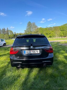 BMW e91 330d - 7