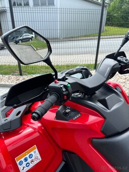 Can Am Outlander 1000 Max DPS model 2024 - 7