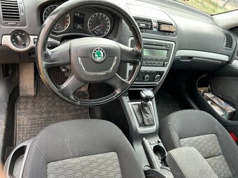 Octavia sedan 2012, automat DSG 7 - 7