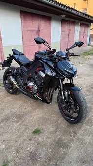 Kawasaki Z1000 - 7