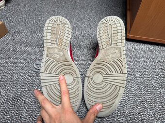 Boty NIKE DUNK LOW grey/red vel. 45 - 7