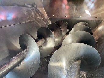 Zemědělský Drtič BIZON B-1030 - 7