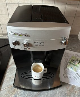 automatický kávovar DELONGHI ESAM 02.110.SB - TOP - - 7