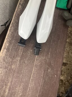 vnejsi klika dveri leva strana VW - 7