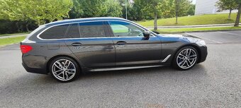 BMW Řada 5, 530d Touring M paket DPH - 7