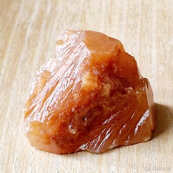 Minerály kameny - KALCIT medový, 5cm - 7
