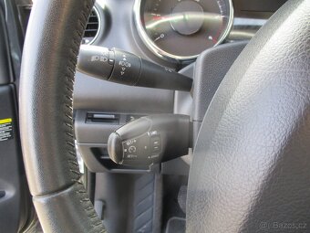 PEUGEOT 5008 2.0HDI 110kw 10/2011 - 7