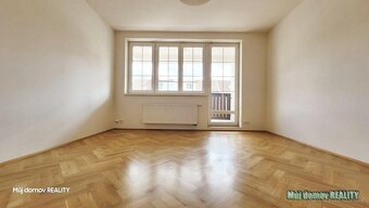 Dům na prodej 8+1, 354m2, 3x balkon, terasa a zahrada 200m2. - 7