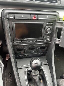Audi a4 b7 3.0 tdi - 7