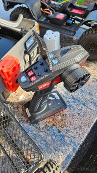 RC model RGT 1/10 Rescuer LC76 4WD - 7