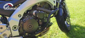 SUZUKI GSR600 - 7