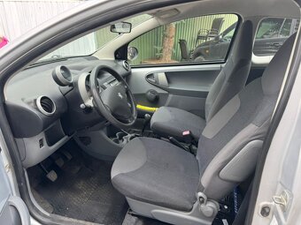 PEUGEOT 107, 1.0 i , najeto 24 tis. km - 7