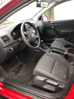 Volkswagen Golf Hatchback - 7