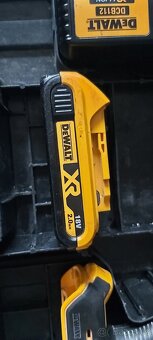 DeWALT aku šroubovák - 7