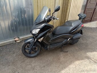 Yamaha x max 125 2011 - 7