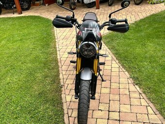Triumph Scrambler 400X - 7