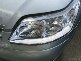 Citroen C4 1,6HDI 66kW 2006 - díly z vozu - 7