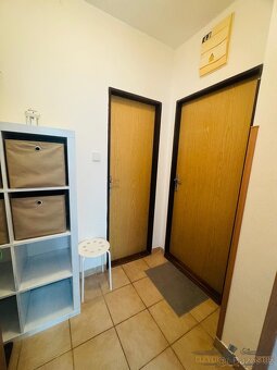 Pronájem bytu 1+kk 32 m2, Choustníkovo Hradiště, ev.č. 00836 - 7
