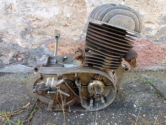 motor čz jawa 356 175 ccm torza nd ohc 500 značka spz - 7